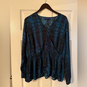 🐠Apt 9, Shirt. 100 Percent Polyester. New.